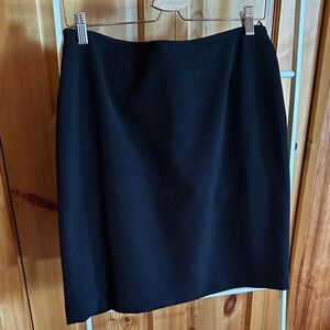 Classic Black Women's Tailored Skirt Back Slit and Zipper
